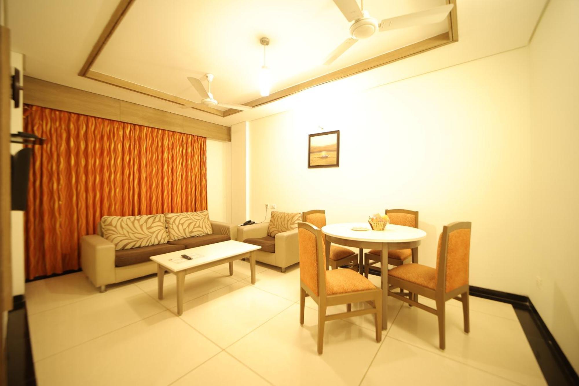 Clinton Park Inn Velankanni Luaran gambar