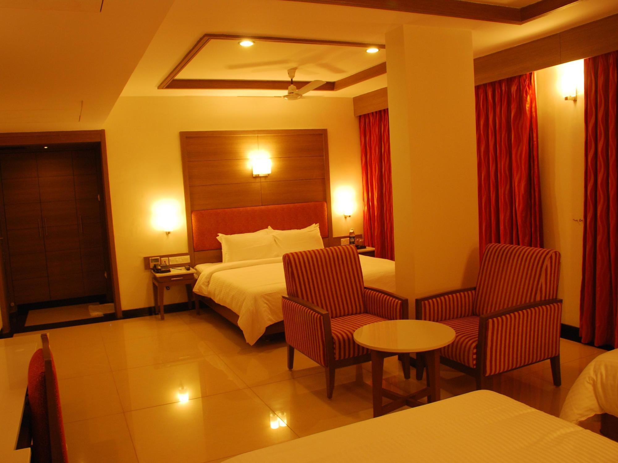 Clinton Park Inn Velankanni Luaran gambar