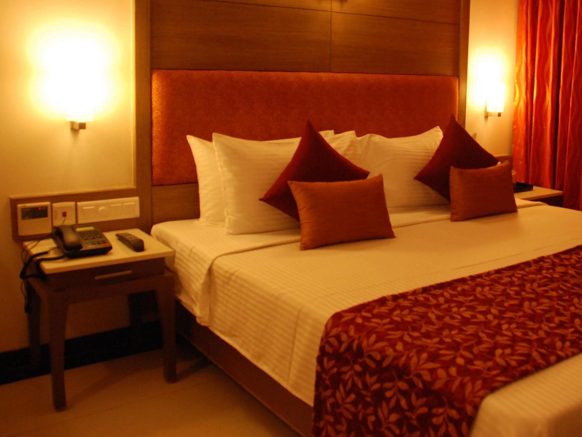 Clinton Park Inn Velankanni Luaran gambar
